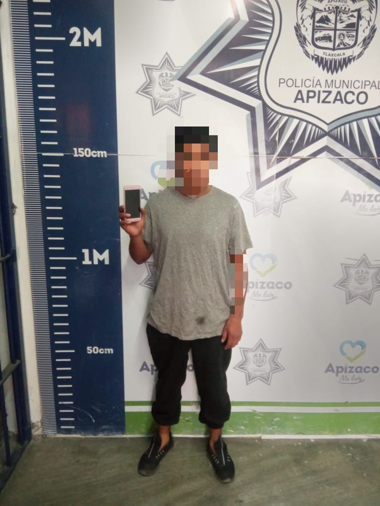 Detiene Policía de Apizaco a sujeto por robo en agravio a una menor de edad